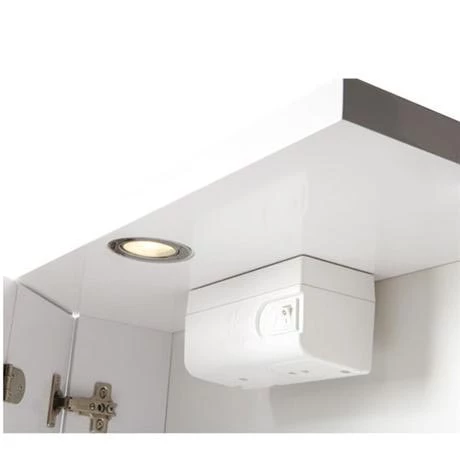 SHIRE-MIRROR-CAB-VERY-LARGE-ALT_375.jpg Croydex Shire 2 Door Mirror Cabinet with Light & Shaver Socket - White - WC267222E -Victorian Plumbing Shop SHIRE MIRROR CAB VERY LARGE ALT 375